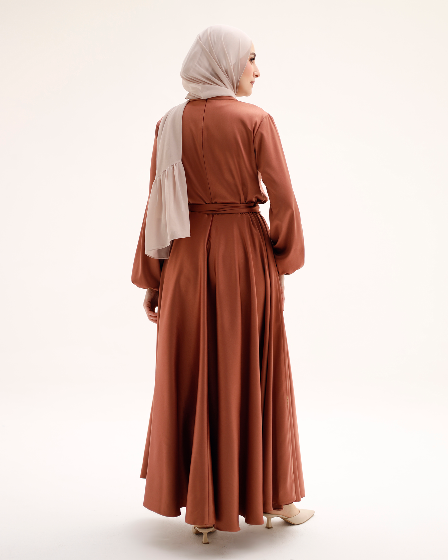 Viola Dream Satin Dress In Camel