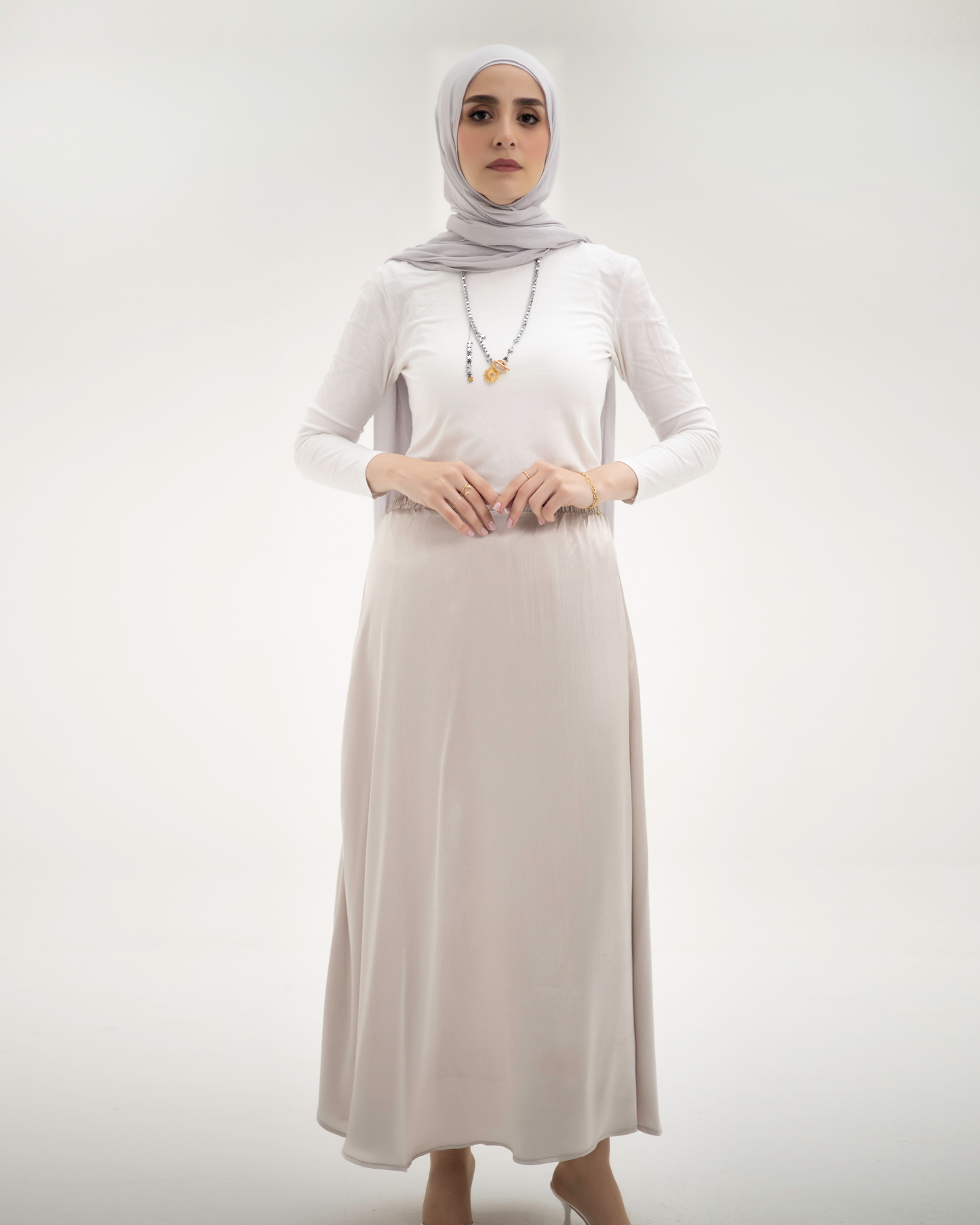 Tailored Flow Skirt In greige
